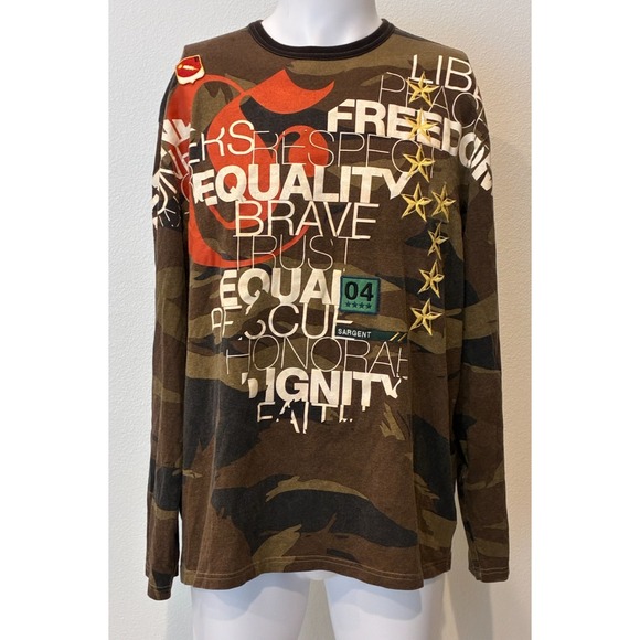Express Other - Rare Vintage Express Men's Graphic T-Shirt XL Camo Patches Retro Street Grunge‎